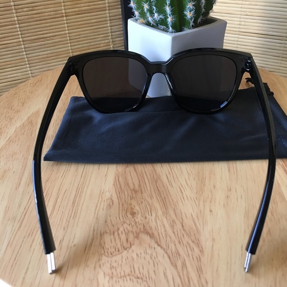 Reflective New Design Sunglasses - Picture 6 of 8